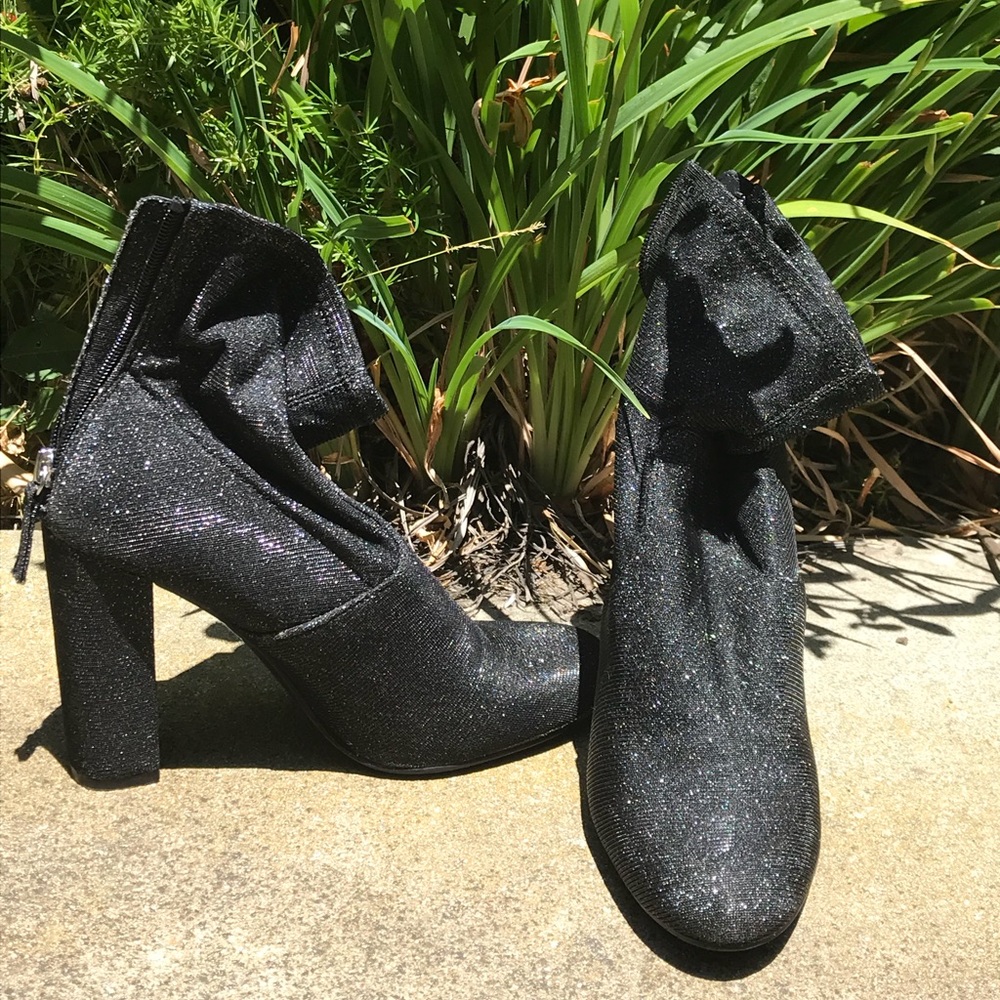 Steve Madden 8.5 glitter heel